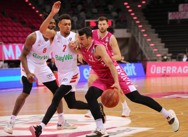 托雷斯一直 托雷斯一直