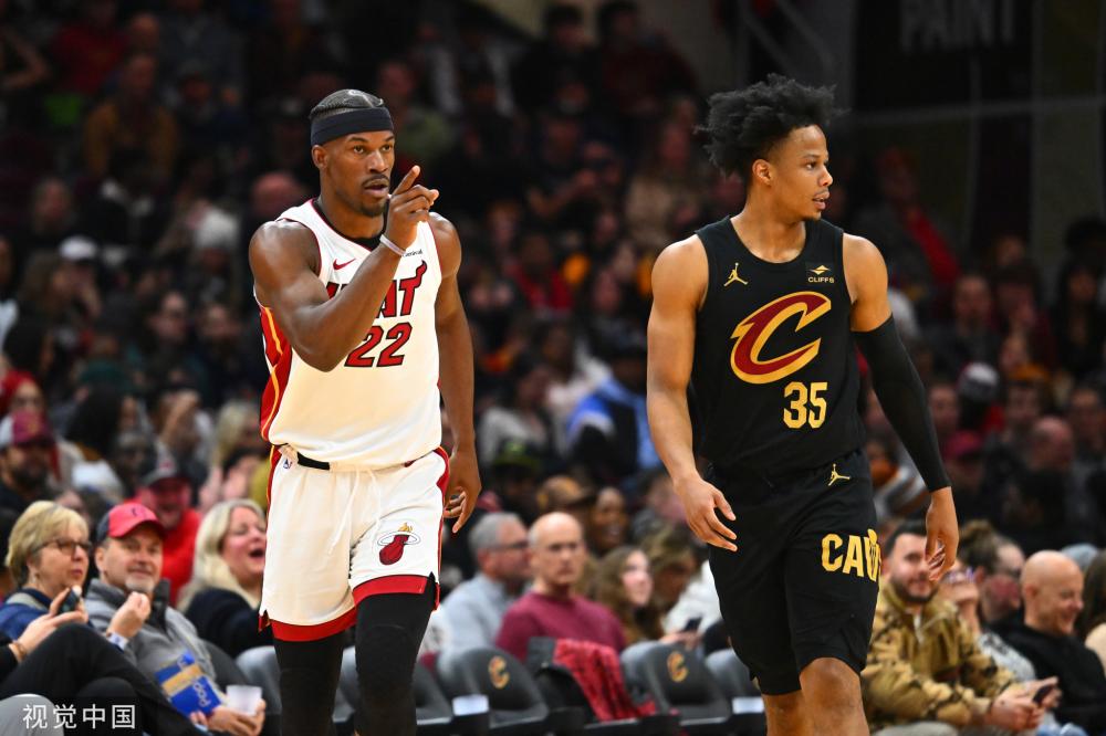 他刮目相看 他刮目相看